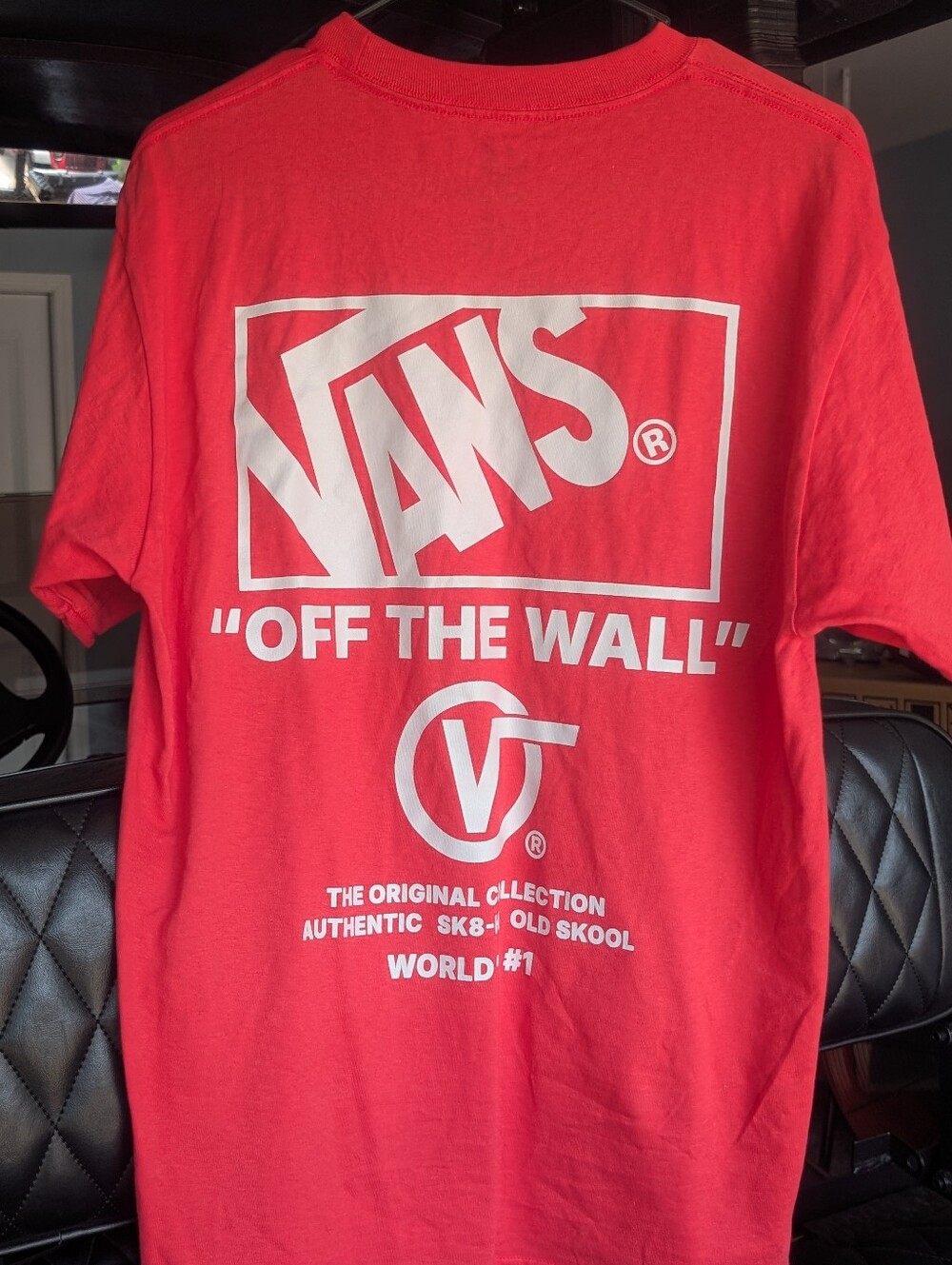 Men's Van's T Shirt - Picture 3 of 4
